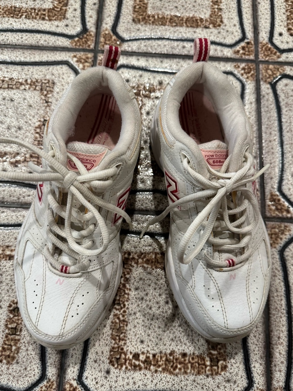 New Balance White and Pink Sneakers